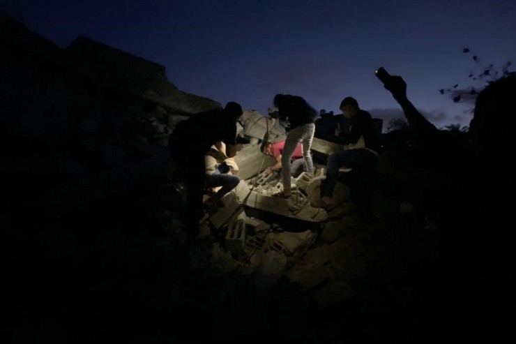بعد تدمير بيتهم: ذوو احتياجات خاصة في غزة بلا أدوية ولا أجهزة طبية