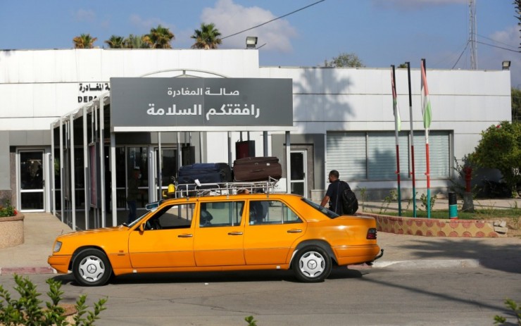 داخلية غزة تعلن آلية السفر عبر معبر رفح غدًا الإثنين