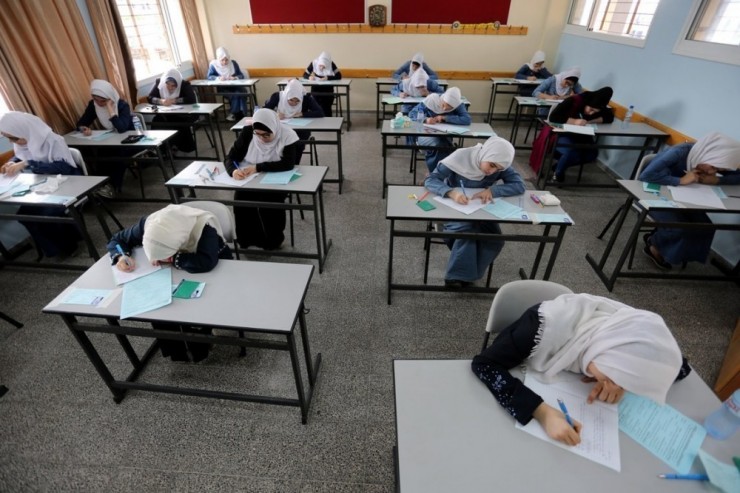 تعليم غزة تنشر تعليمات ضبط امتحان الثانوية العامة