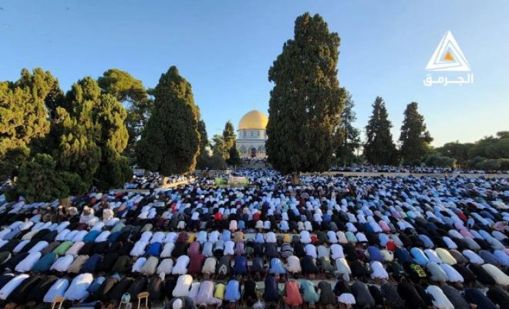 نحو 100 ألف مصلٍ أدوا صلاة عيد الاضحى في المسجد الأقصى المبارك