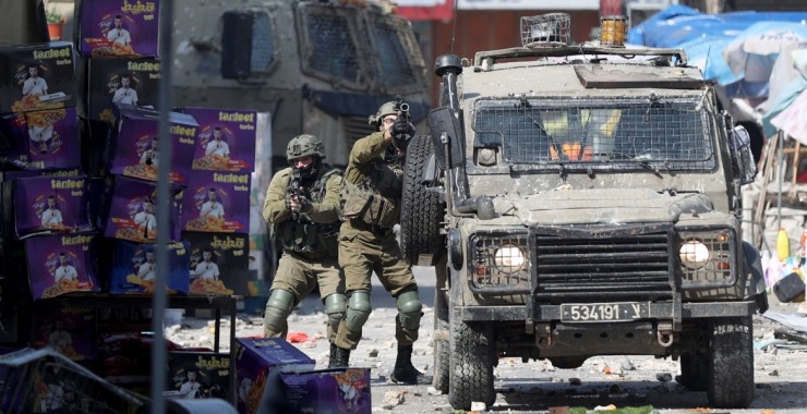 قوات الاحتلال تقتحم عدة بلدات وقرى في نابلس