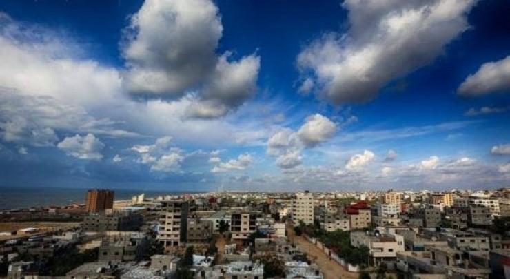 طقس فلسطين: أجواء غائمة ولا تغير على درجات الحرارة