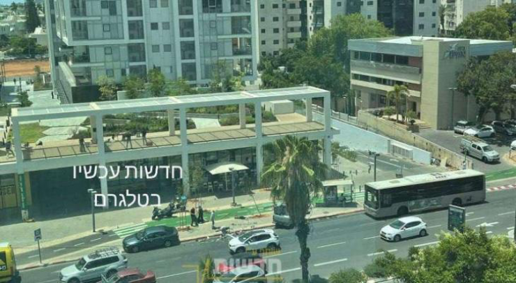 محدث- شاهد: إصابة 7 إسرائيليين في عملية دهس وطعن بتل أبيب واستشهاد المنفذ