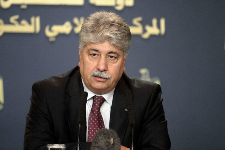 مجدلاني يثمن دعوة الرئيس عباس لاجتماع الامناء العامين في القاهرة