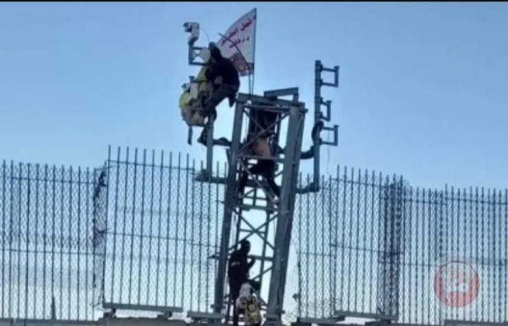 الاحتلال يعيد تركيب كاميرات المراقبة على الحدود اللبنانية