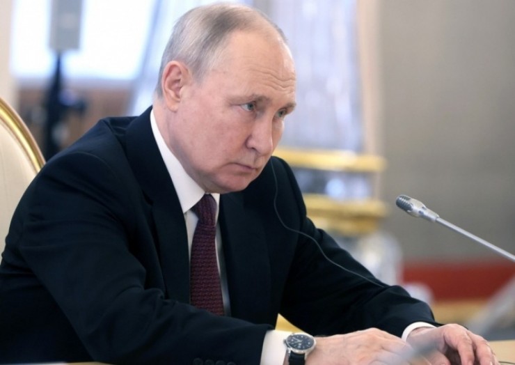 بوتين يمنع المستثمرين من الدول غير الصديقة امتلاك حصص بالشركات الروسية 