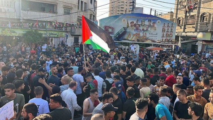 أمن غزة يقمع تظاهرات ضد الأوضاع المعيشية الصعبة في القطاع 