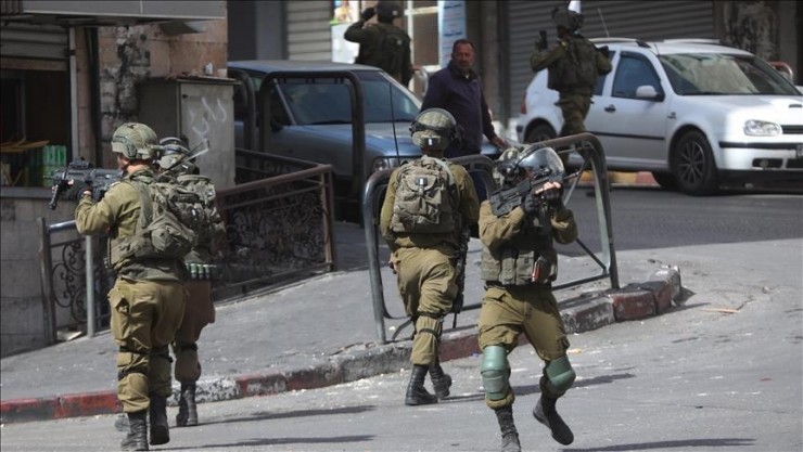 إصابة شاب برصاص الشرطة الإسرائيلية في تل أبيب