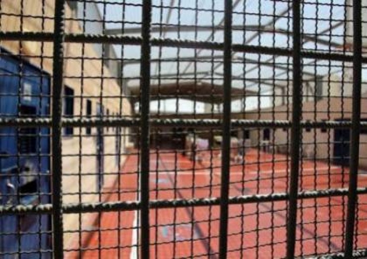 هيئة الأسرى: الأسير حازم صادق القواسمة يشرع في إضراب مفتوح عن الطعام