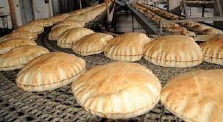 مباحث غزة تُوقف مخبزين ومطعمًا عن العمل بشكل مؤقت في خانيونس