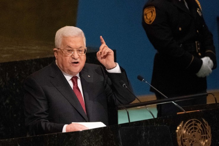 حملة تحريض أمريكية وأوروبية وإسرائيلية شرسة ضد الرئيس عباس بعد تصريحاته حول 