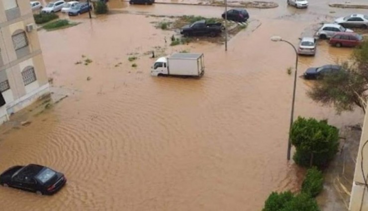 عدد المفقودين وصل إلى 10 آلاف... أكثر من 2000 قتيل جراء فيضانات ليبيا
