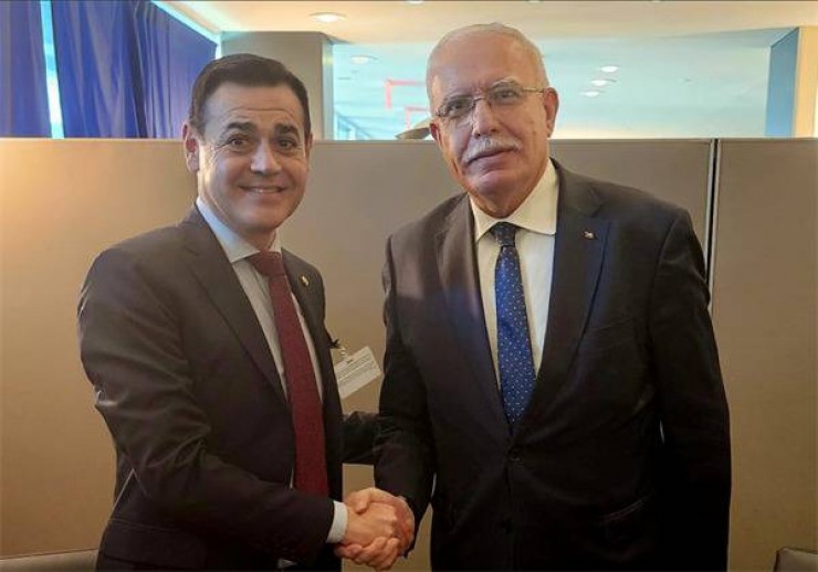 المالكي يلتقي وزير خارجية الباراغواي ويحذر من عواقب نقل السفارة الى القدس المحتلة