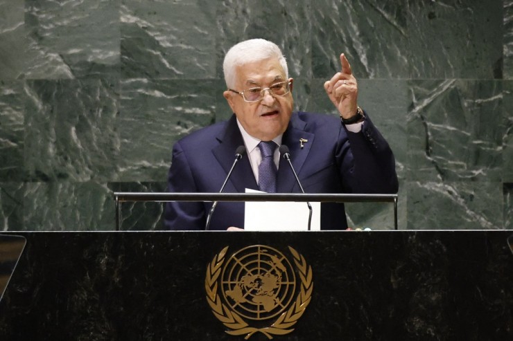 الرئيس عباس ردا على نتنياهو: واهمٌ من يظن أن السلام يمكن أن يتحقق دون حصول شعبنا على كامل حقوقه