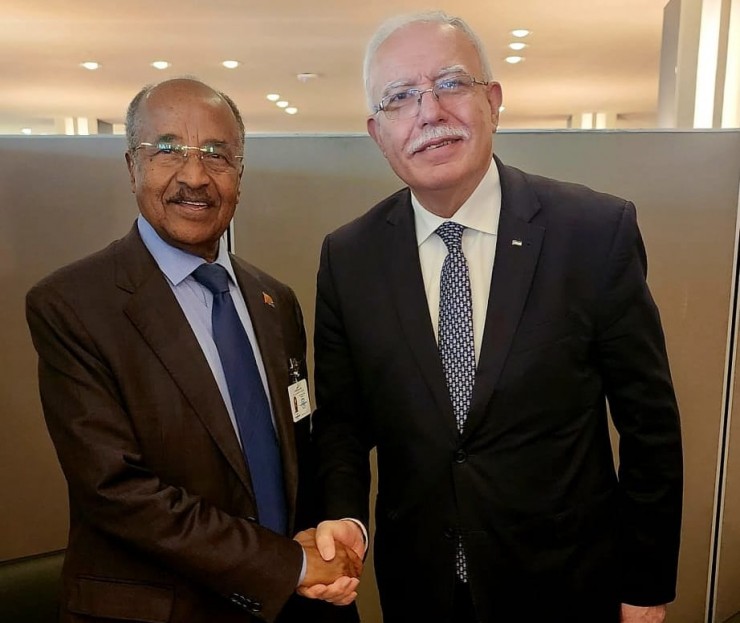 المالكي يلتقي وزير خارجية اريتريا ويبحثان سبل تعزيز التعاون بين البلدين 