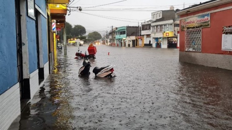 6 قتلى و13 مفقودا جراء الأمطار الغزيرة في غواتيمالا