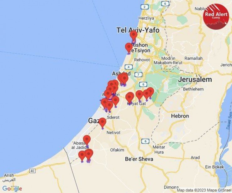 المقاومة الفلسطينية تطلق مئات الرشقات الصاروخية تجاه مستوطنات الغلاف وتل أبيب