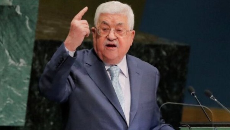 الرئيس عباس يترأس اجتماعاً قيادياً طارئاً ويؤكد حق الشعب الفلسطيني في الدفاع عن نفسه