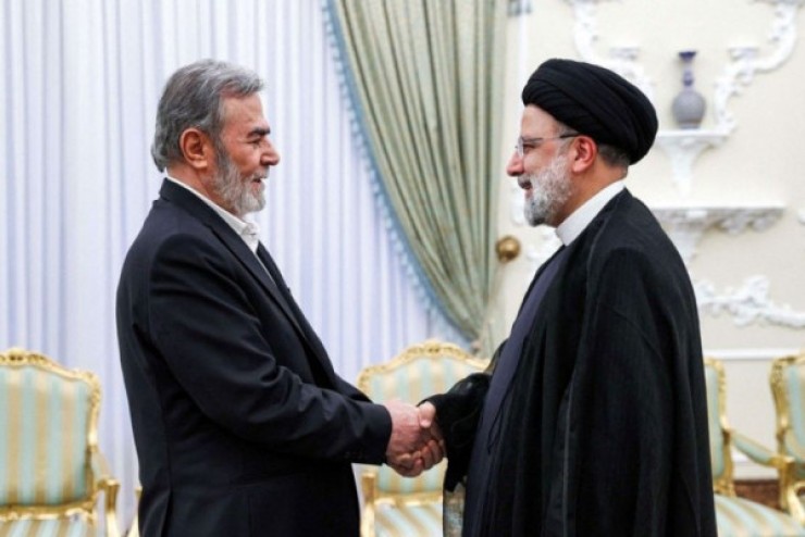 تفاصيل الاتصال الهاتفي بين الرئيس الإيراني والنخالة