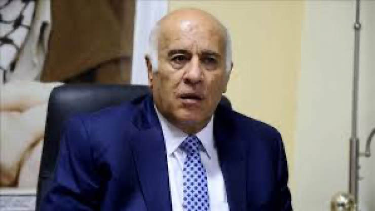 الرجوب يطلع وزير الخارجية المصري على تحركات القيادة لوقف العدوان على الشعب الفلسطيني