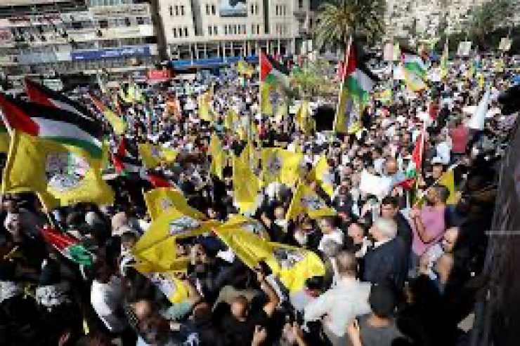 مسيرة نصرة للفلسطينيين في قطاع غزة وللمعتقلين وسط رام الله