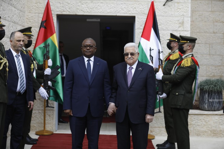 الرئيس عباس يستقبل رئيس جمهورية غينيا بيساو