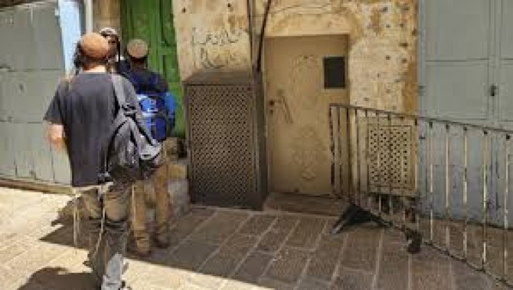 قرار بإخلاء المستوطنين من عقار الخالدي في القدس القديمة