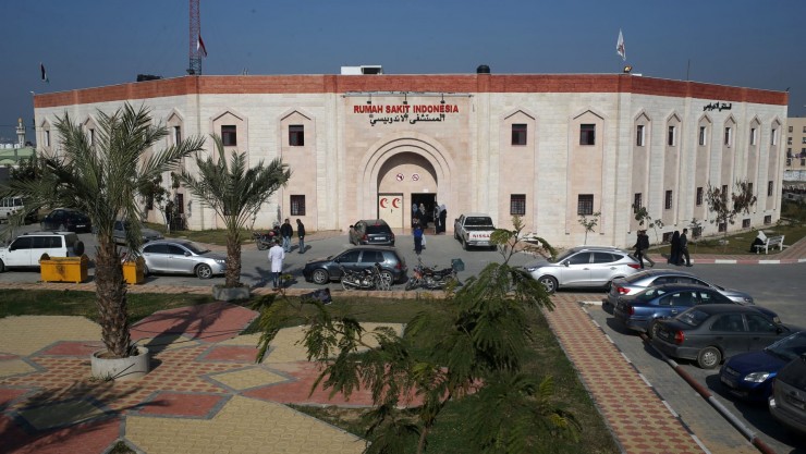 مستشفيا الإندونيسي وكمال عدوان شمال القطاع يحذران من خروجهما على الخدمة