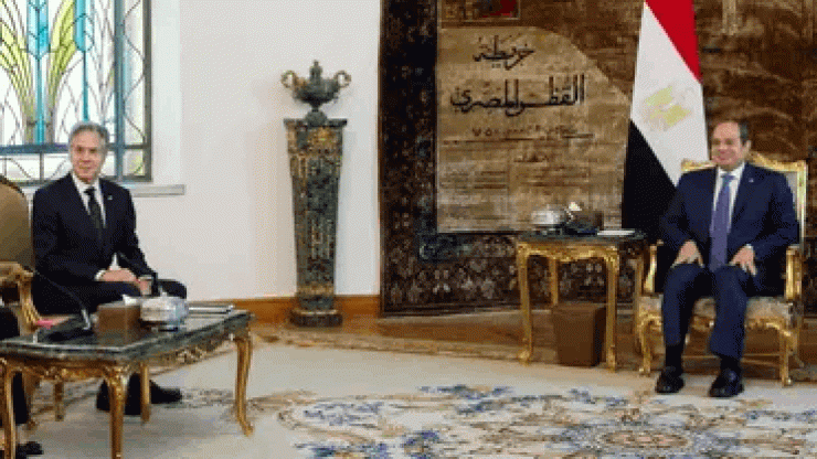 السيسي يؤكد لبلينكن رفض بلاده أي محاولات لتصعيد الصراع في المنطقة