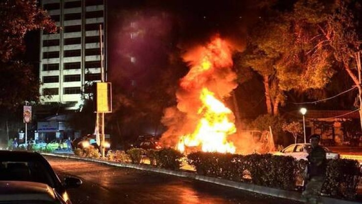 سوريا.. 3 شهداء وإصابة 9 آخرين بجروح بقصف إسرائيلي استهدف عددا من النقاط في دمشق