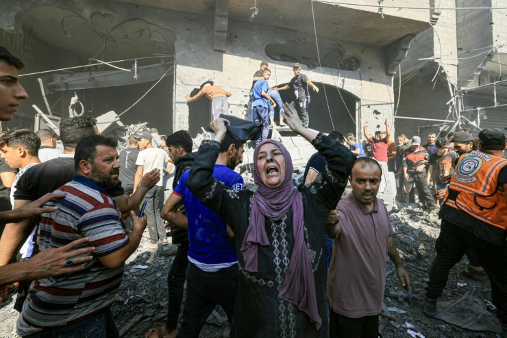 آخر التطورات.. في الحرب على غزة: استشهاد 26 شخصاً وإصابة العشرات في قصف إسرائيلي على القطاع