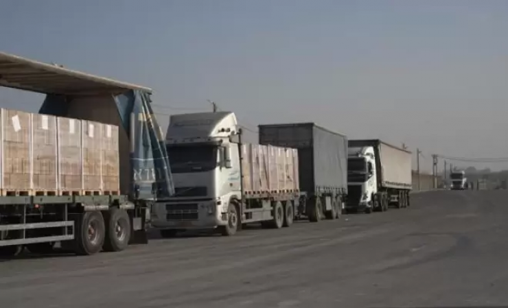 قناة عبرية: رئيس الشاباك يعارض زيادة المساعدات الإنسانية لغزة