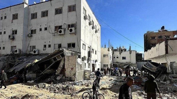 الاحتلال يواصل عدوانه على مستشفيات العودة وكمال عدوان والاندونيسي