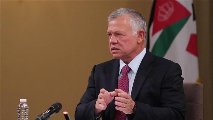 ملك الأردن يؤكد ضرورة إنهاء حرب غزة وخفض التصعيد بالمنطقة