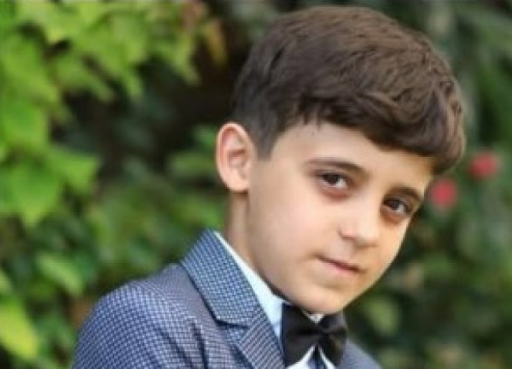 اغتال والده أمام عينيه..الاحتلال يفرج عن الطفل محمد سرحان ويواصل اعتقال والدته