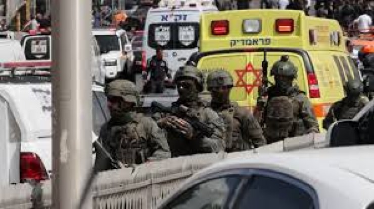 قتلى وجرحى في عملية إطلاق نار في القدس