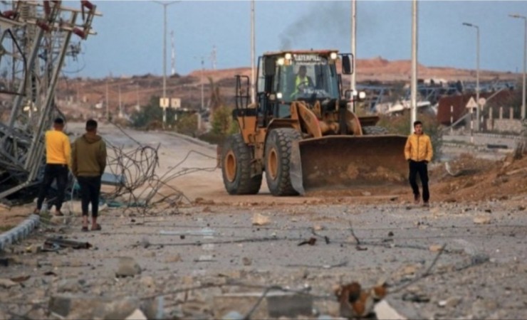 إسرائيل تبحث السماح بدخول معدات مصرية إضافية للبحث عن جثامين قتلاها في غزة 