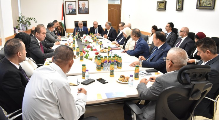 مجلس التعليم العالي بتشكيلته الجديدة يُناقش خطة عمله للفترة المقبلة ومُستجدات إغاثة التعليم في غزة