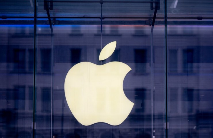 آبل تقاضي Oppo الصينية وتتهمها بالتجسس