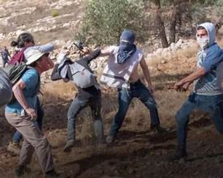 المتحدث باسم مفوضية حقوق الإنسان: حرق المستعمرين لممتلكات الفلسطينيين مثير للكراهية