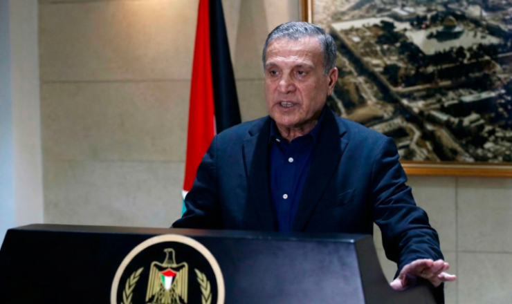 أبو ردينة: حرب إسرائيل على الشعب الفلسطيني في غزة والضفة لن تحقق أمنا واستقرارا