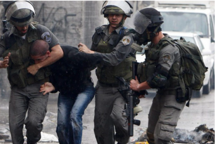 قوات الاحتلال تعتقل مواطن من بلدة عزون شرق قلقيلية