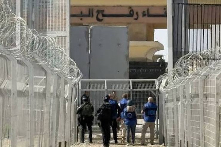 تقرير: عقاب جماعي على بوابة السفر.. معبر رفح في قلب سياسة التهجير