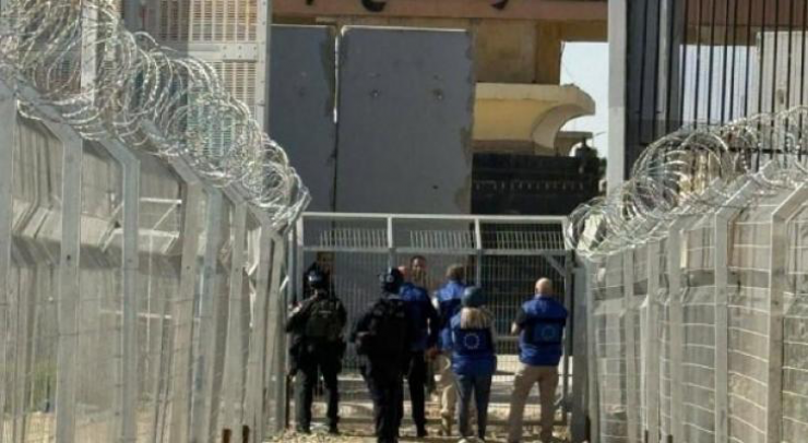   الاحتلال يعلن إعادة فتح معبر رفح الأربعاء