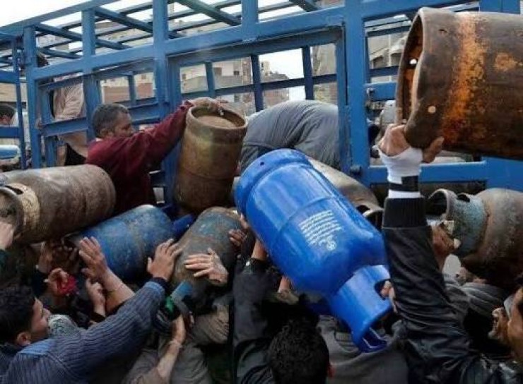 هيئة البترول توضح أسباب تفاقم أزمة الغاز في غزة 