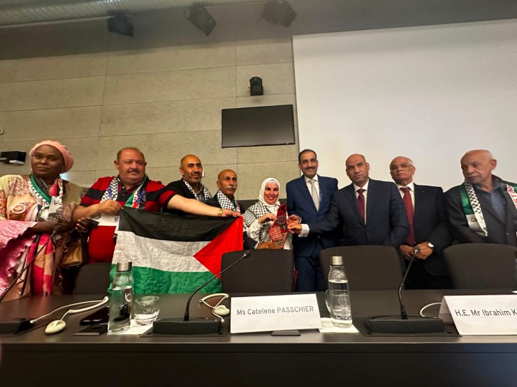 فلسطين تكرّم رئيس المجموعة العربية ومدير عام منظمة العمل العربية في جنيف