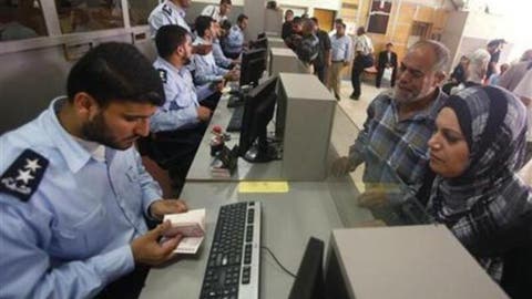 غزة: لجنة المتابعة توجه رسالة إلى القيادة المصرية حول صعوبة سفر المواطنين عبر معبر رفح البري