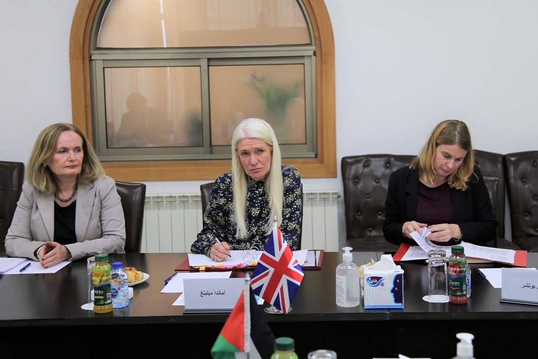 الشيخ يستقبل وزيرة الدولة لشؤون آسيا والشرق الأوسط في الخارجية البريطانية