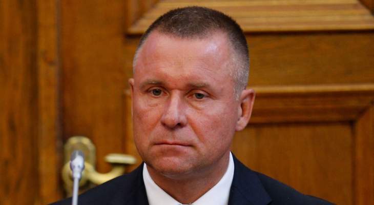 وفاة وزير الطوارئ الروسي لدى محاولته إنقاذ شخص خلال تدريبات