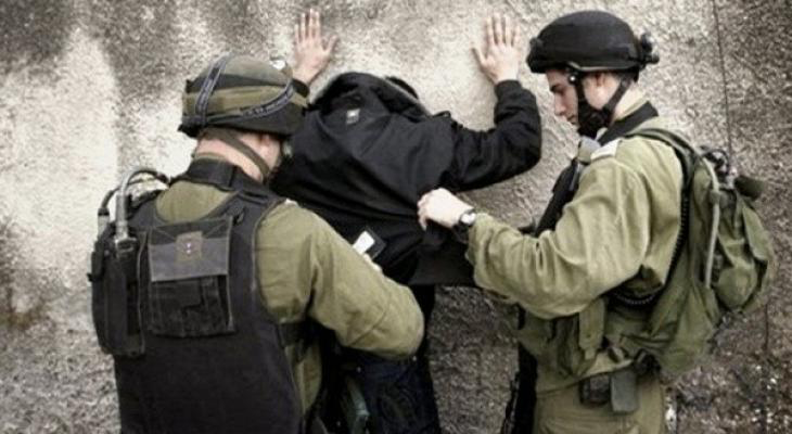 الاحتلال يعتقل 8 فلسطينيين من الضفة والقدس